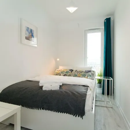 A.m. Apartment *